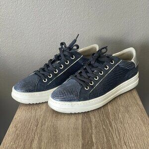 Geox women's blue snakeskin sneakers